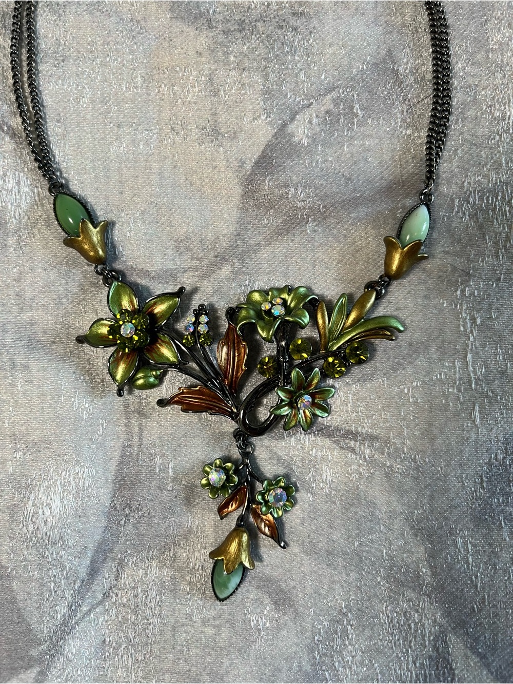 3D Enameled Floral Vine Bib Statement Necklace Green & Bronze